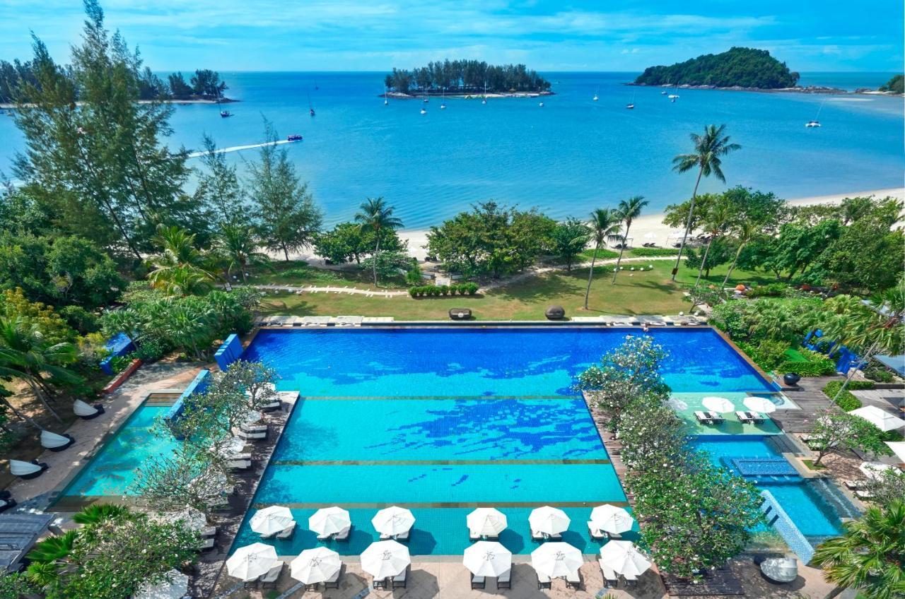 The Danna Langkawi - A Member Of Small Luxury Hotels Of The World Pantai Kok Esterno foto The swimming pool at the hotel