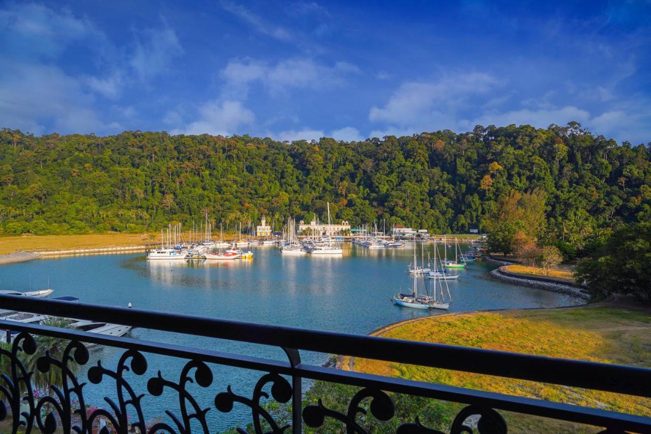The Danna Langkawi - A Member Of Small Luxury Hotels Of The World Pantai Kok Esterno foto View of the bay from the hotel