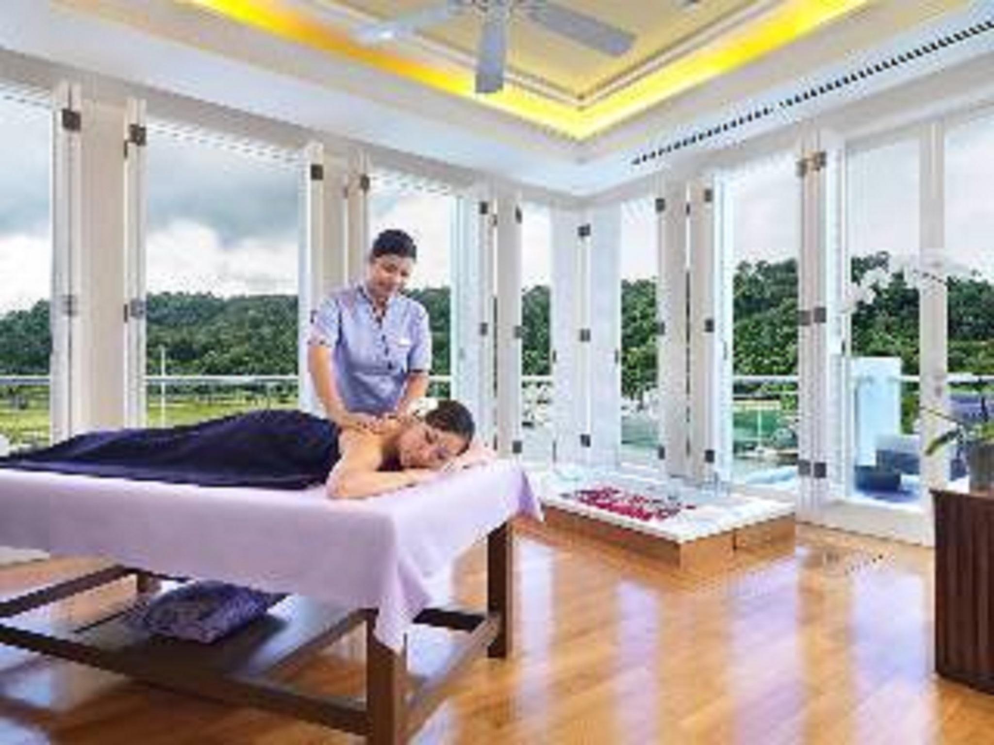 The Danna Langkawi - A Member Of Small Luxury Hotels Of The World Pantai Kok Esterno foto Spa at The Park, Hyderabad
