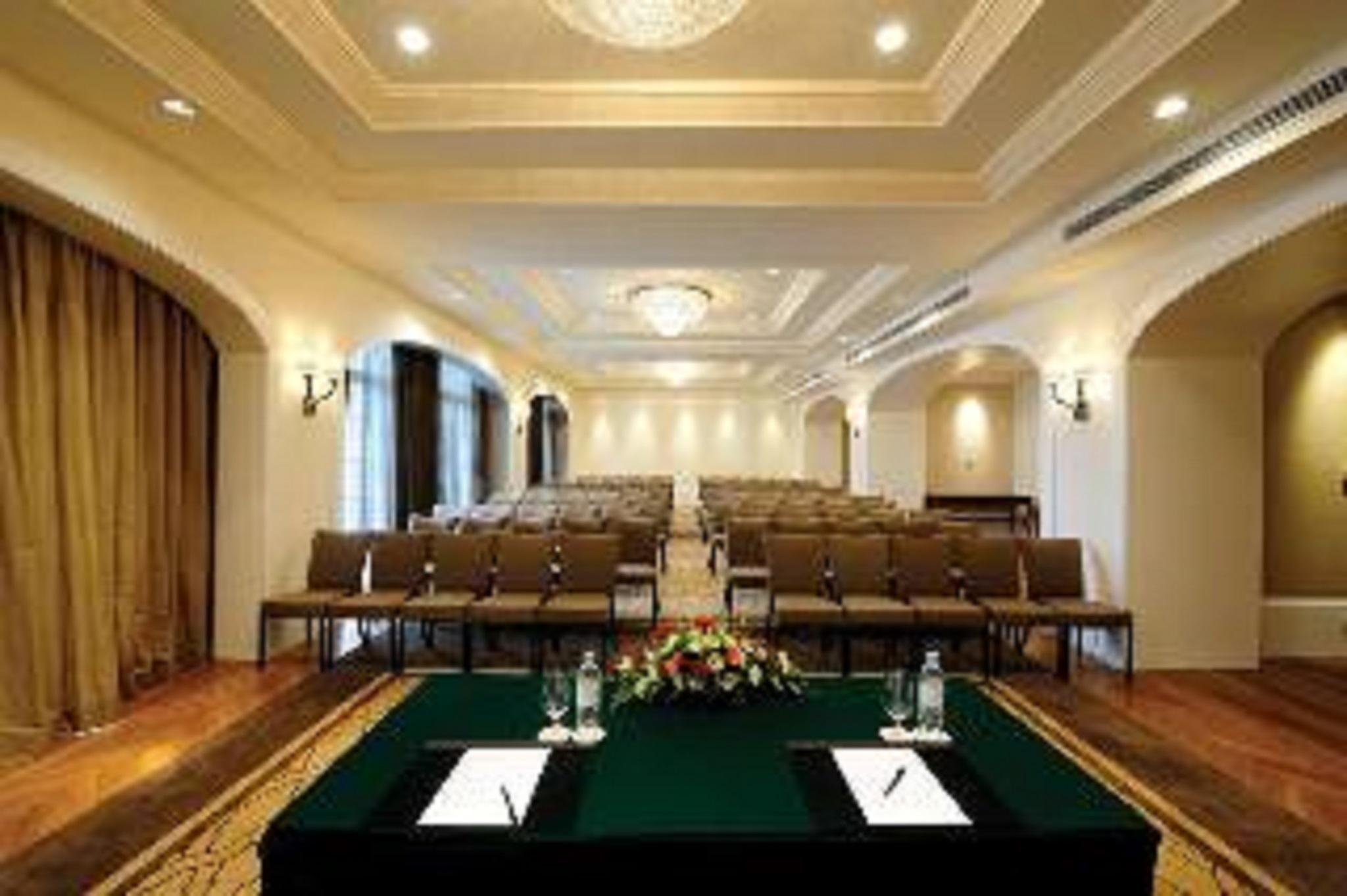 The Danna Langkawi - A Member Of Small Luxury Hotels Of The World Pantai Kok Esterno foto Meeting room