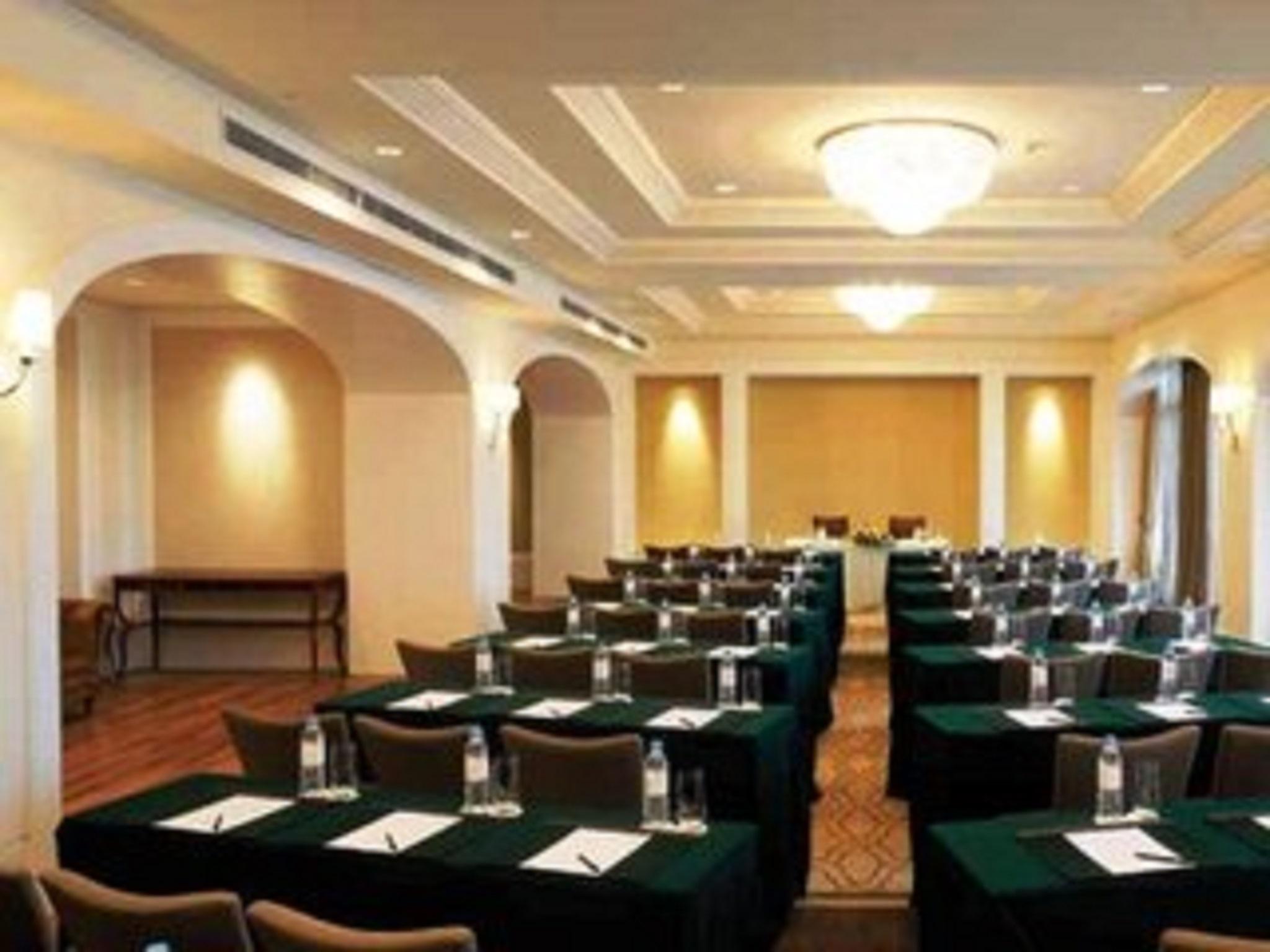 The Danna Langkawi - A Member Of Small Luxury Hotels Of The World Pantai Kok Esterno foto The meeting room of the European Economic and Social Committee
