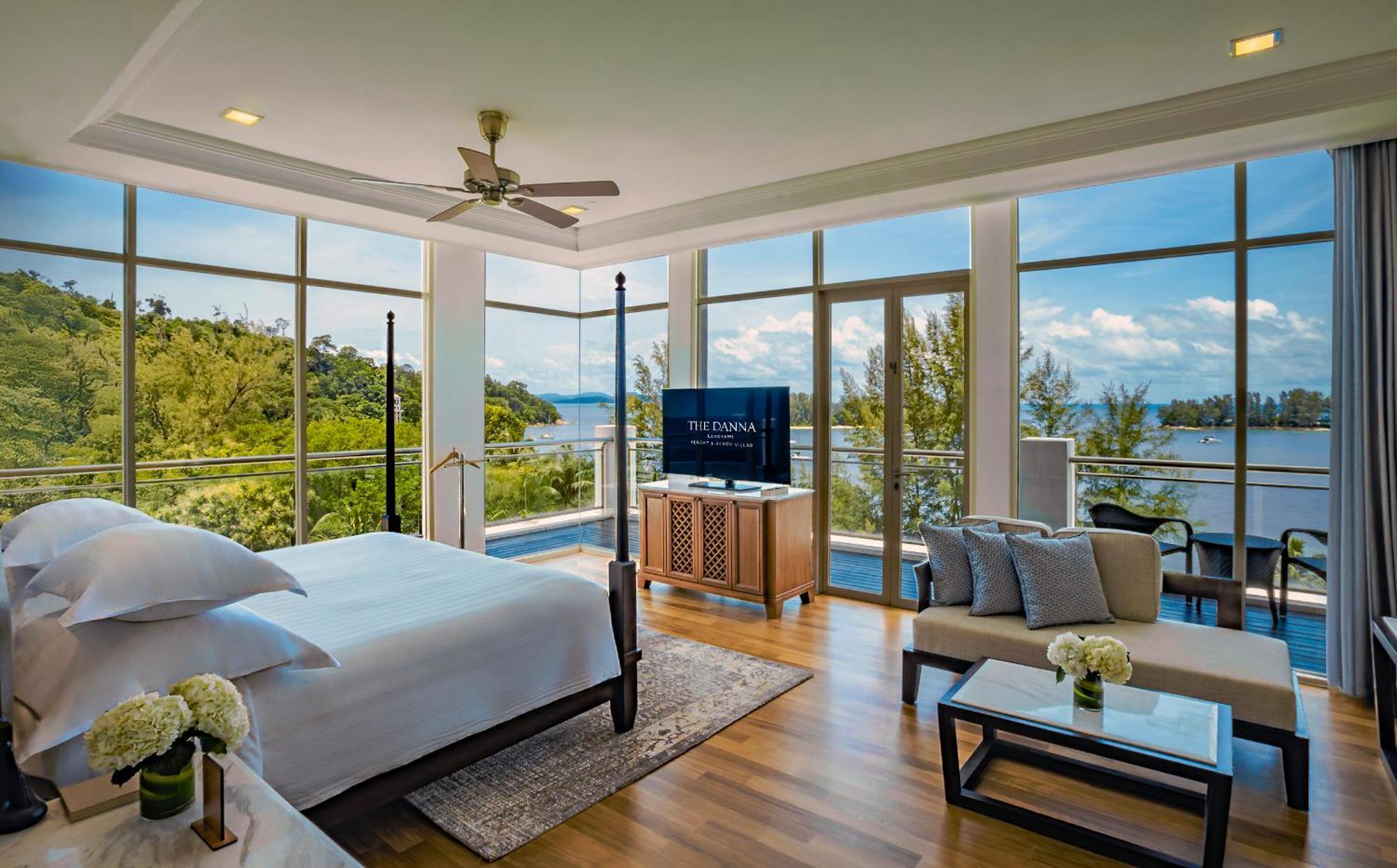 The Danna Langkawi - A Member Of Small Luxury Hotels Of The World Pantai Kok Esterno foto A bedroom at The Park, Hyderabad